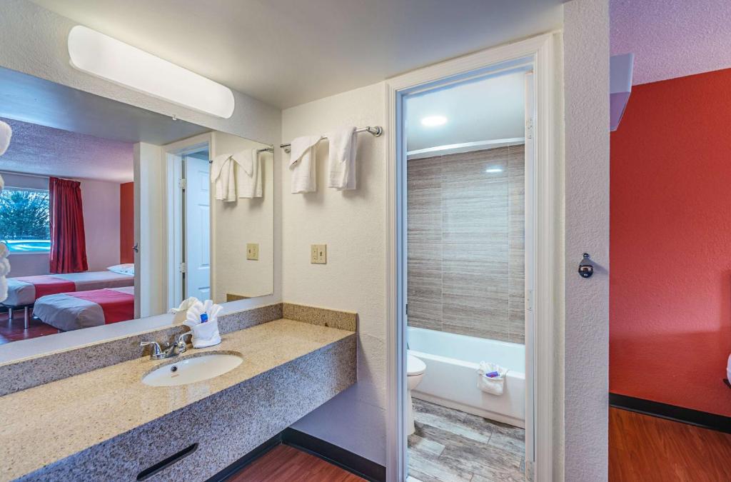 Motel 6-Winchester, VA photo