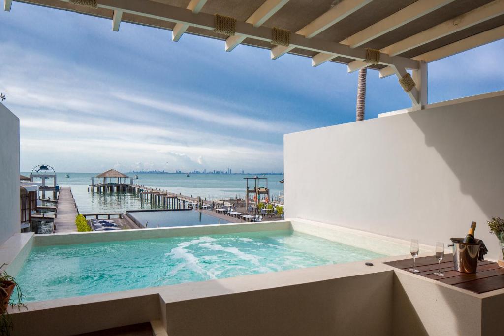 ระเบียง/ชานเรือน