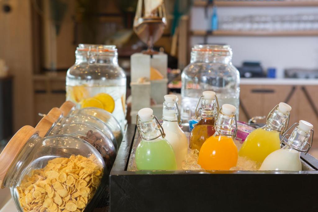 อาหารและเครื่องดื่ม