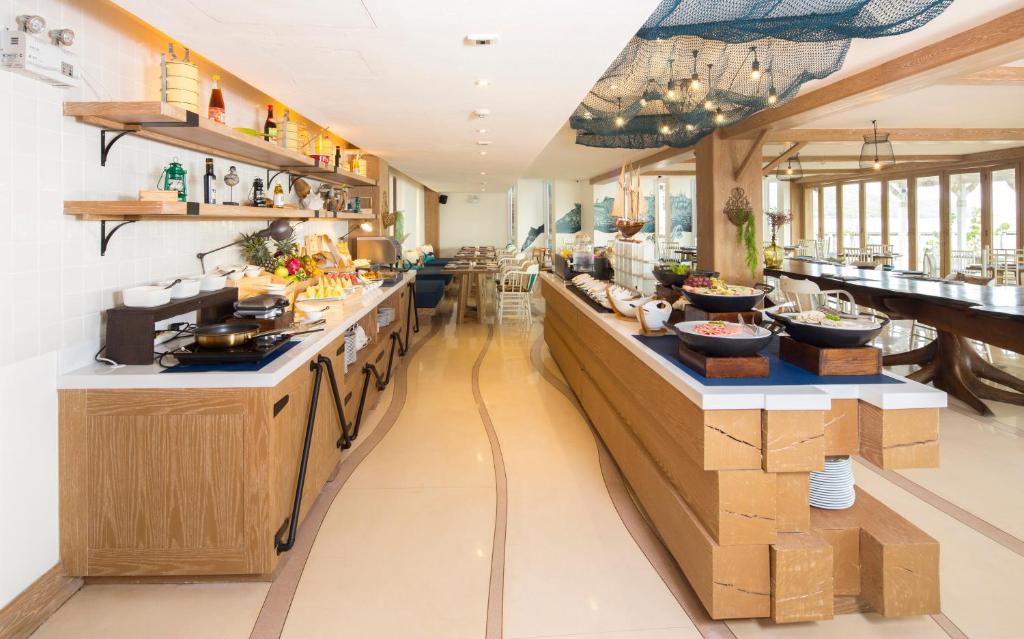 อาหารและเครื่องดื่ม