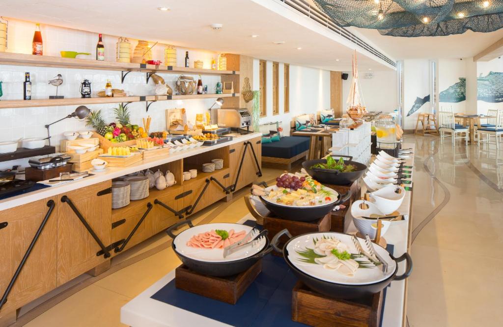 อาหารและเครื่องดื่ม