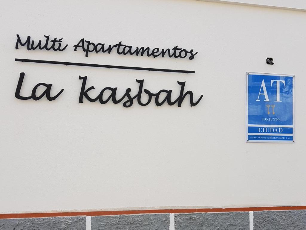 Multi Apartamentos La Kasbah photo