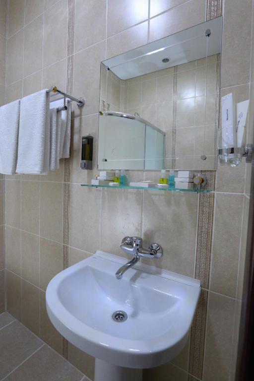Hotel Bahetle photo