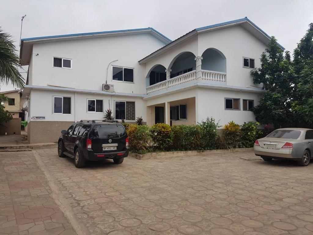 Elizz guest house photo