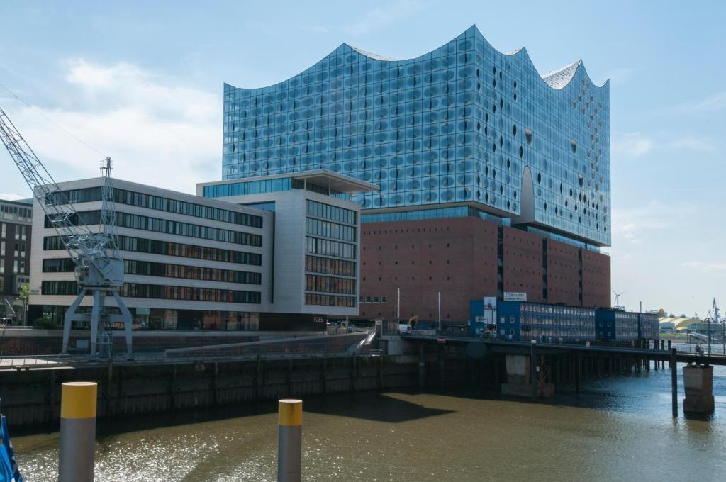 Gastezimmer an der Elbphilharmonie contactless Check in — Hotel in Hamburg