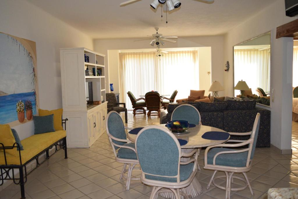 Condominios El Dorado II - 3