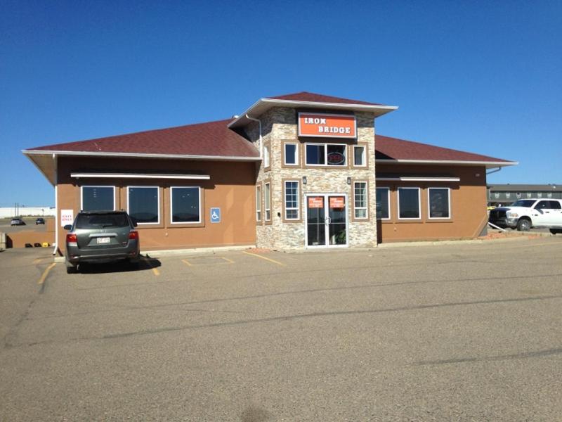 Western Budget Motel Peace River photo