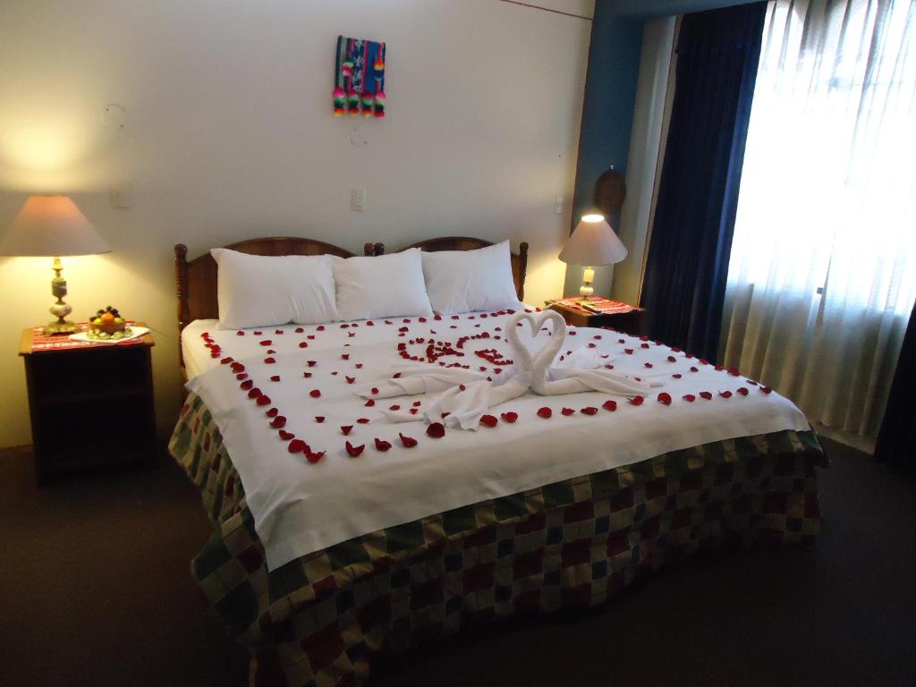Hotel T'ika — Hotel in Puno