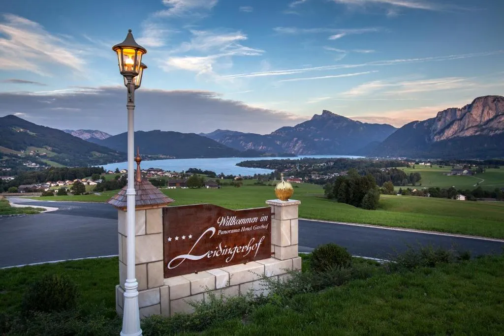 Panorama Hotel Gasthof Leidingerhof, hotel in Mondsee