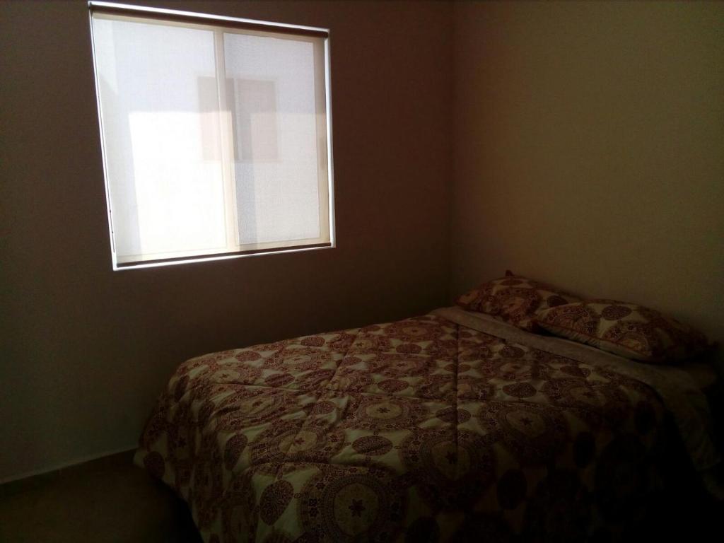 International Executive Suites Monterrey Aeropuerto — Hotel in Almería