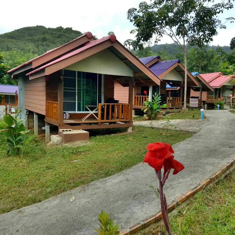 Phusambig Resort Koh Mook photo