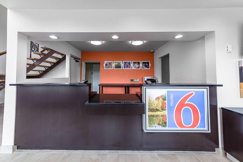 Motel 6-Warminster, PA photo