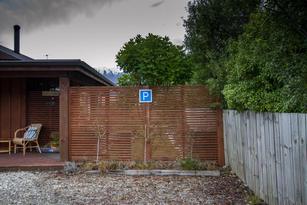 Cosy Contemporary Hideaway