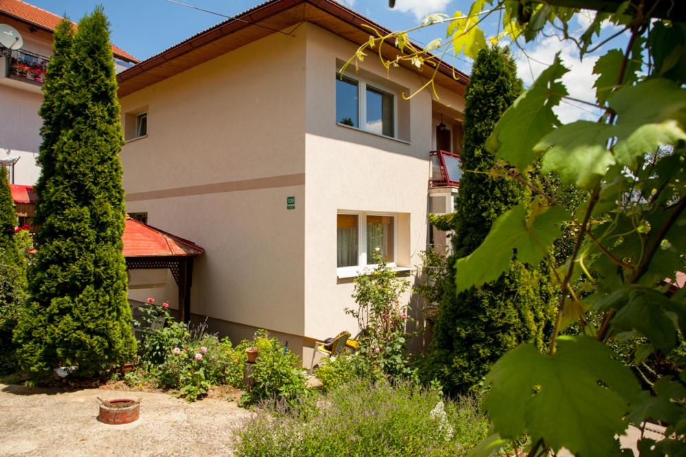 Lavender House - 2