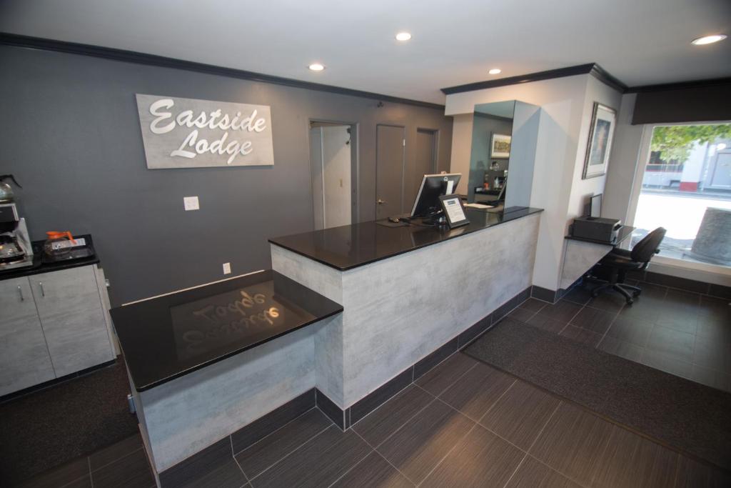 Eastside Lodge Photo 40