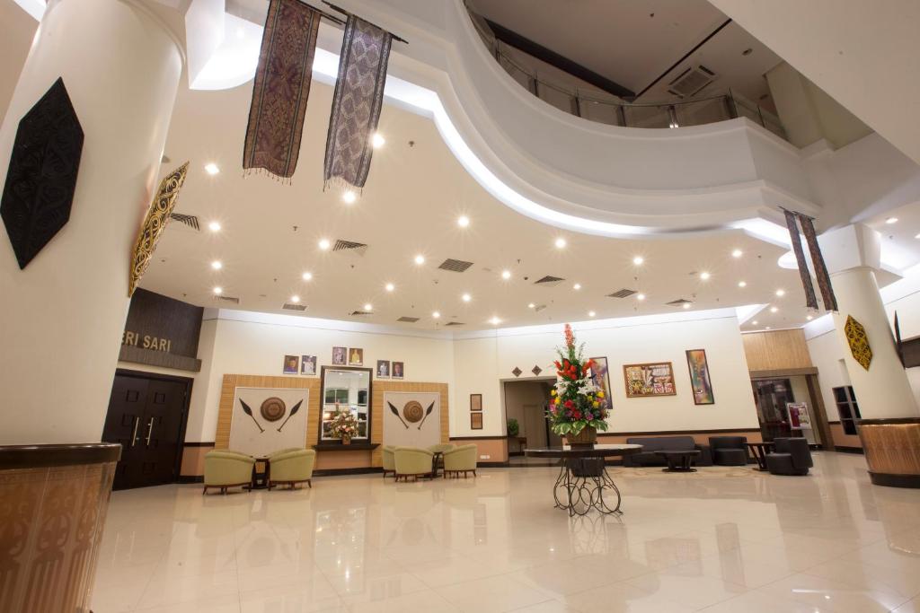 Hotel Seri Malaysia Lawas photo