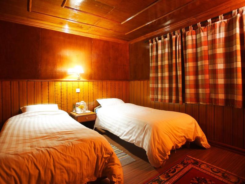 Mountain Lodges of Nepal - Kongde