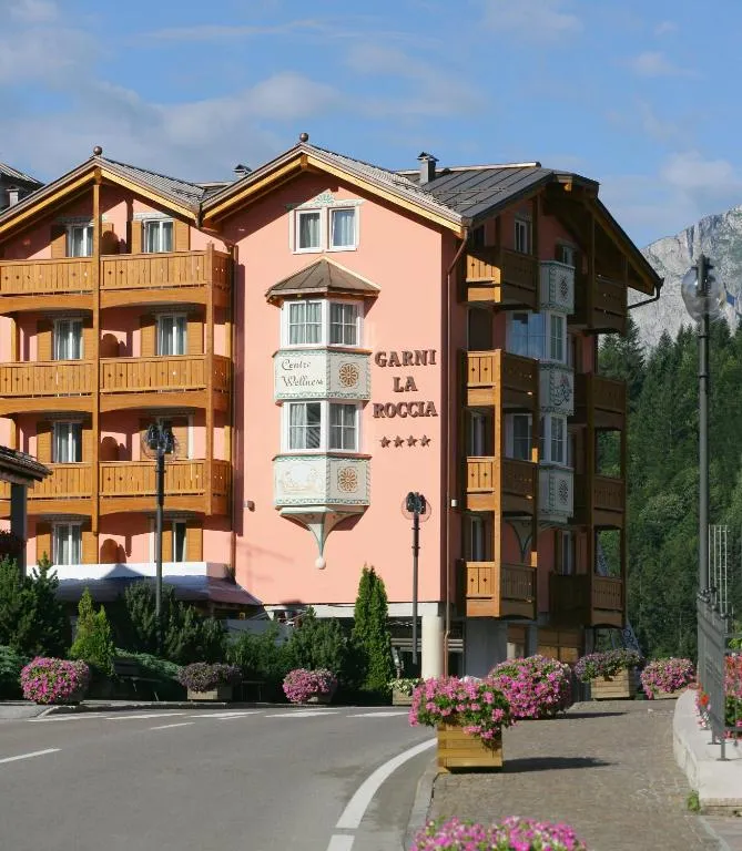 Hotel Garni La Roccia, hotel in Andalo