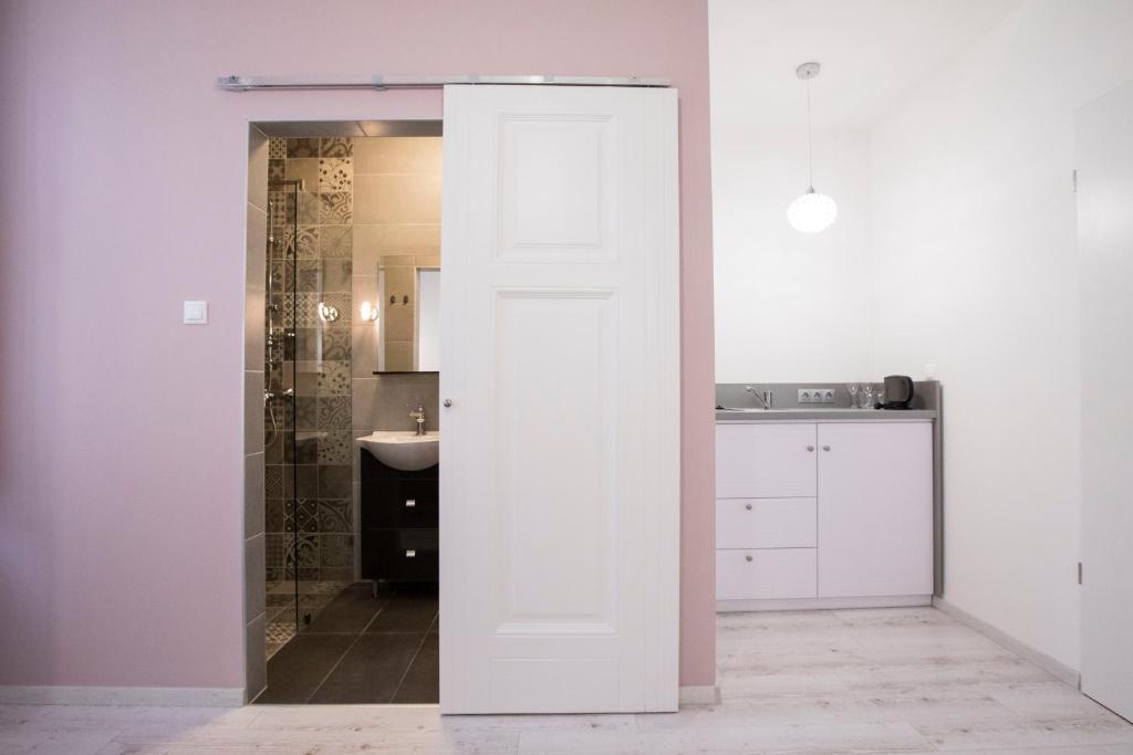 City Center Studio Apartmanok photo