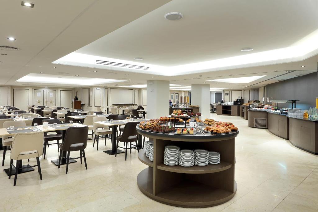 อาหารและเครื่องดื่ม