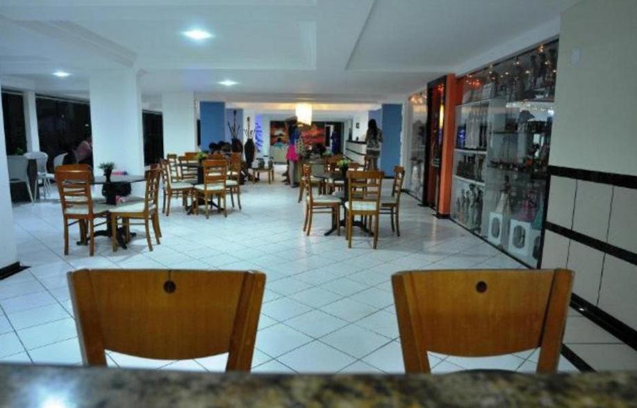 1. Apartame..