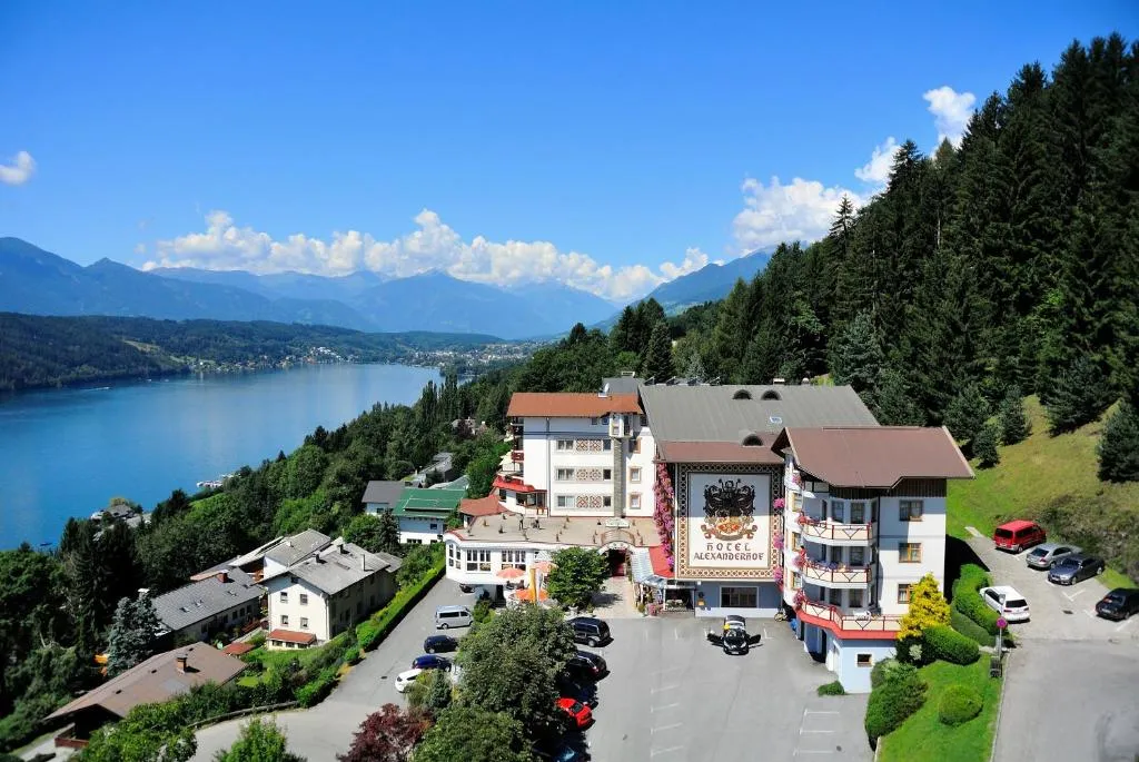 Hotel Alexanderhof, hotel in Millstatt