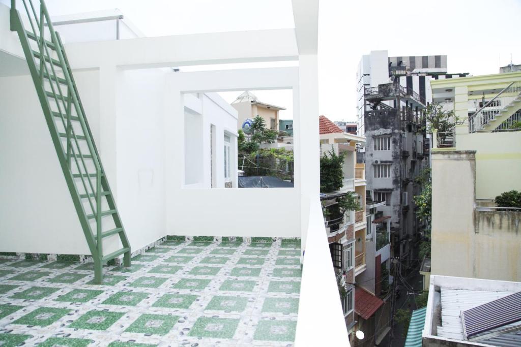 60P Luxury Apartment photo