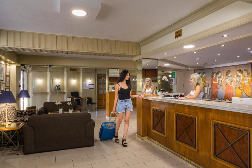 Christabelle Hotel Apartments photo