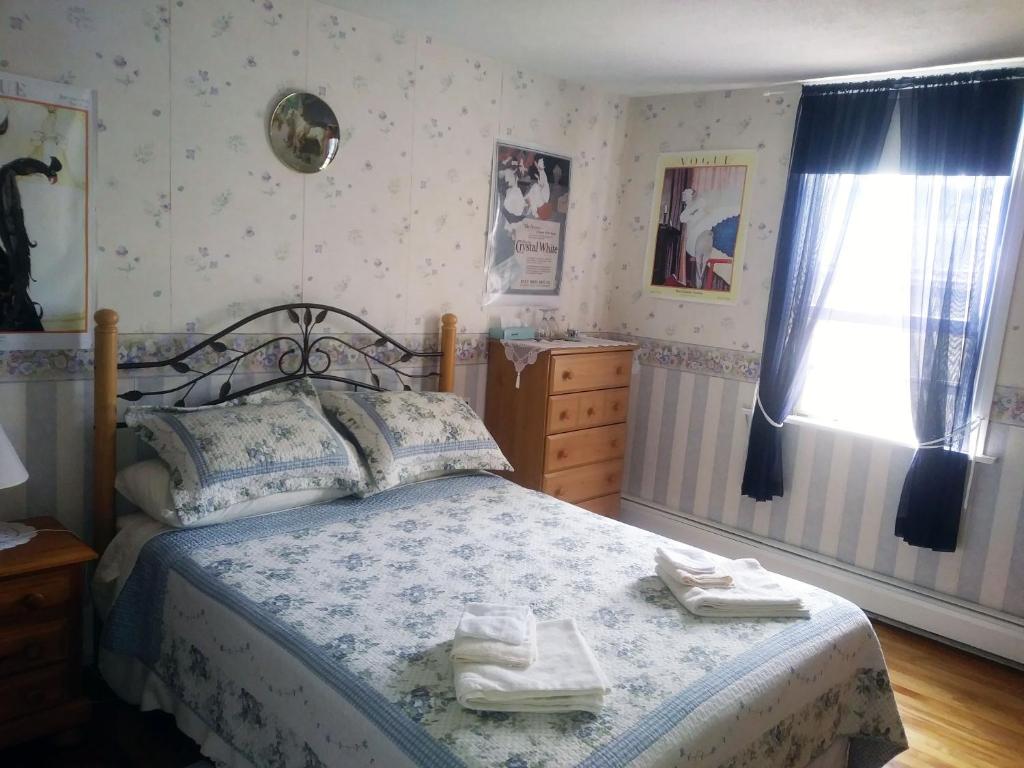 Bulwinkles Place B&B photo