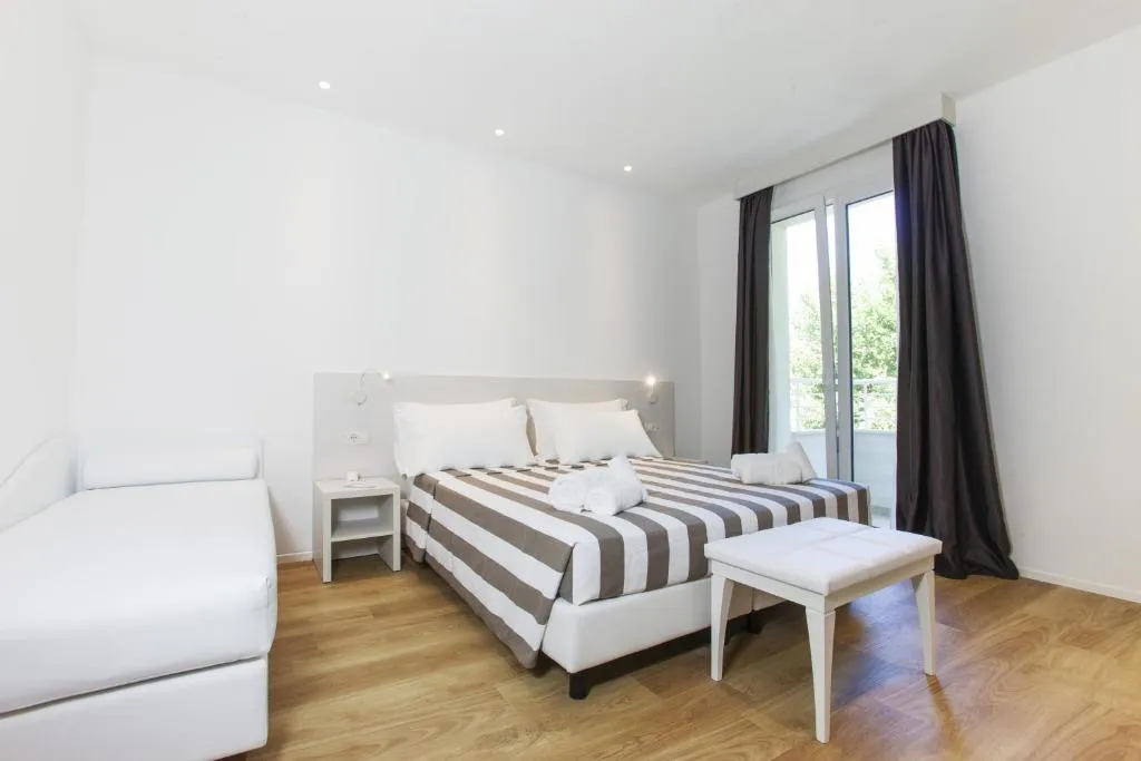 Hotel Houston Suites, hotel in Rimini