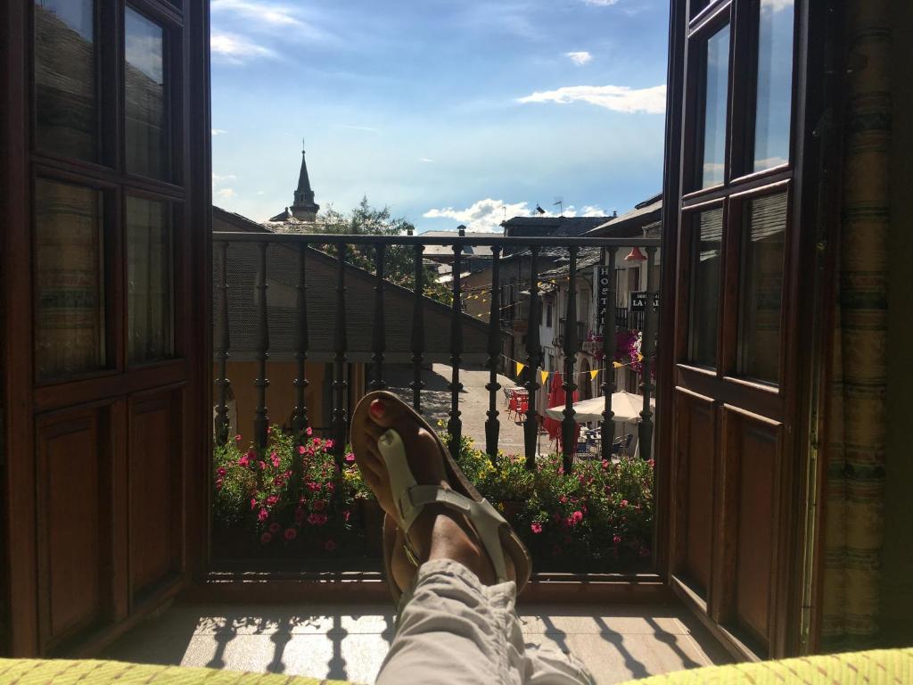 Hostal Santa Maria photo