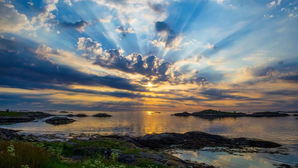 Leite Gard near Atlantic Road in Hustadvika photo