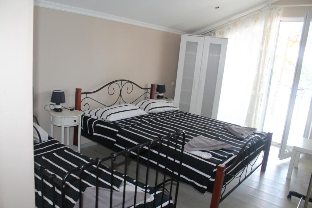 Standard háromágyas szoba - kilátással a tengerre