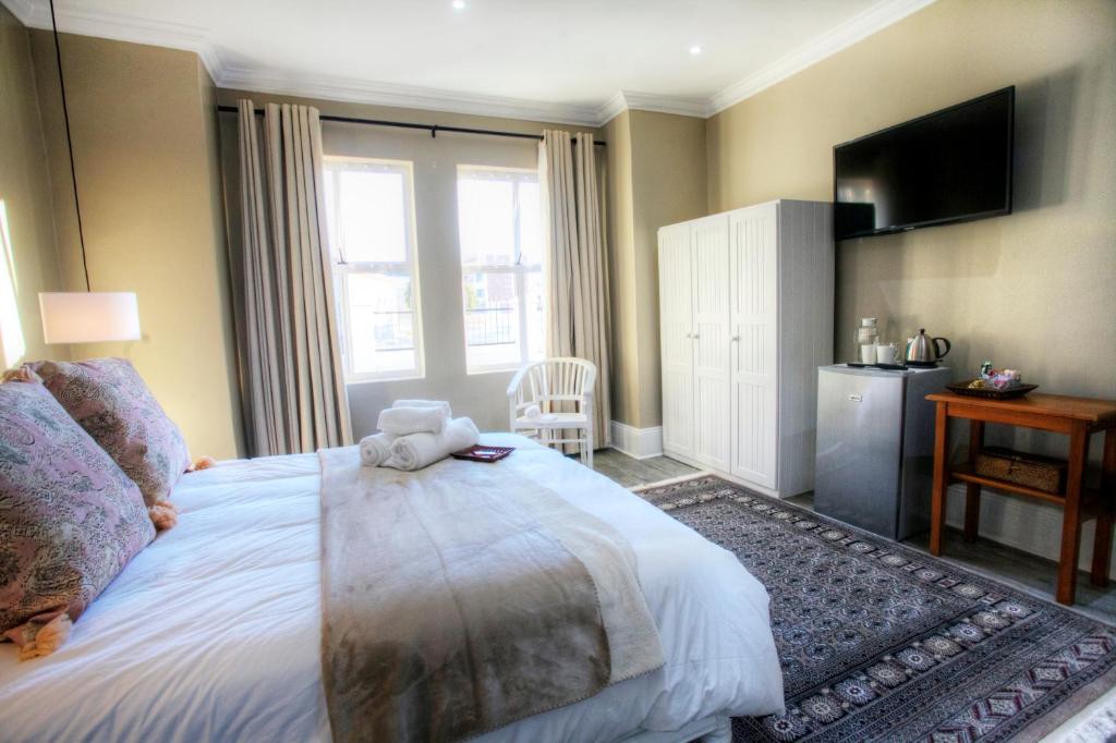 23 On Glen Guest House photo