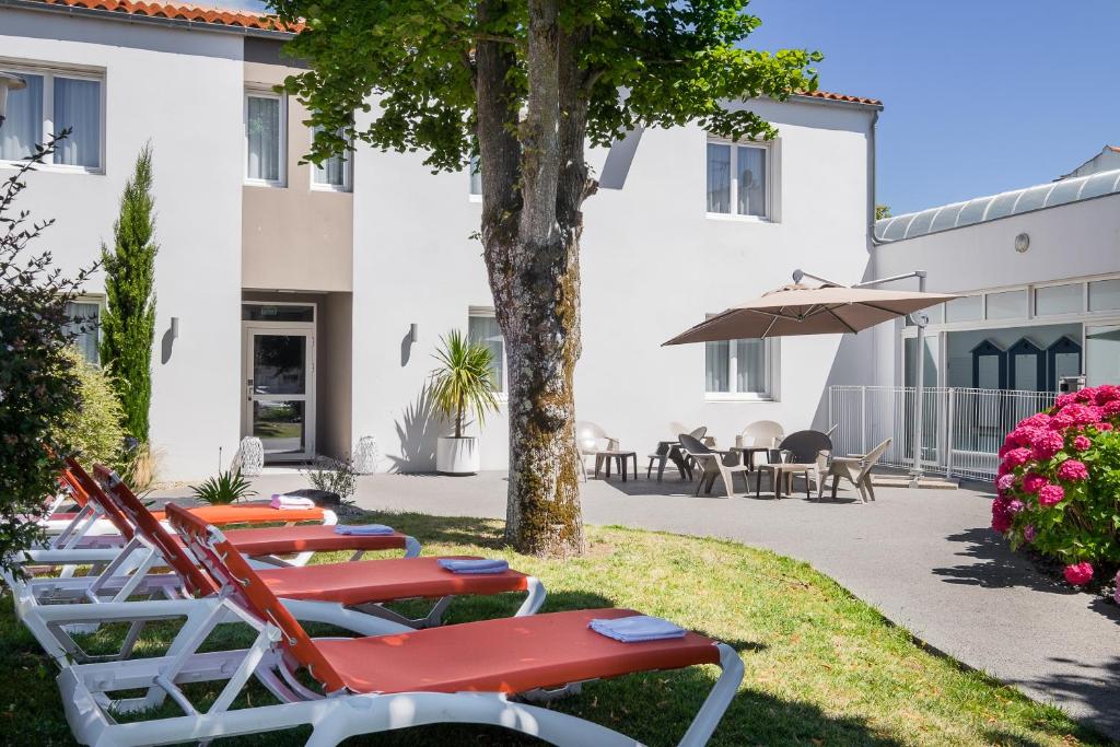 ibis Styles St Gilles Croix de Vie centre-ville photo