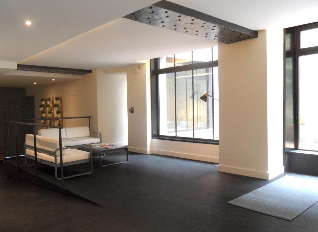Studio luxe hyper centre piscine - 4