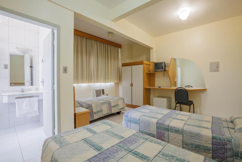 Standard Triple Room, Tri Hotel Florianopolis in Florianopolis