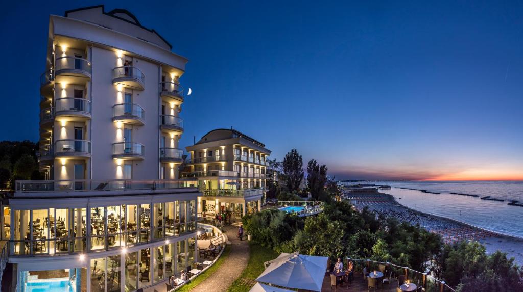 Hotel Sans Souci photo