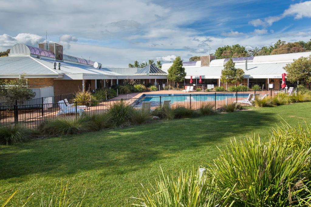 イビス スタイルズ キャンベラ イーグルホーク (ibis Styles Canberra Eaglehawk) ガーデン