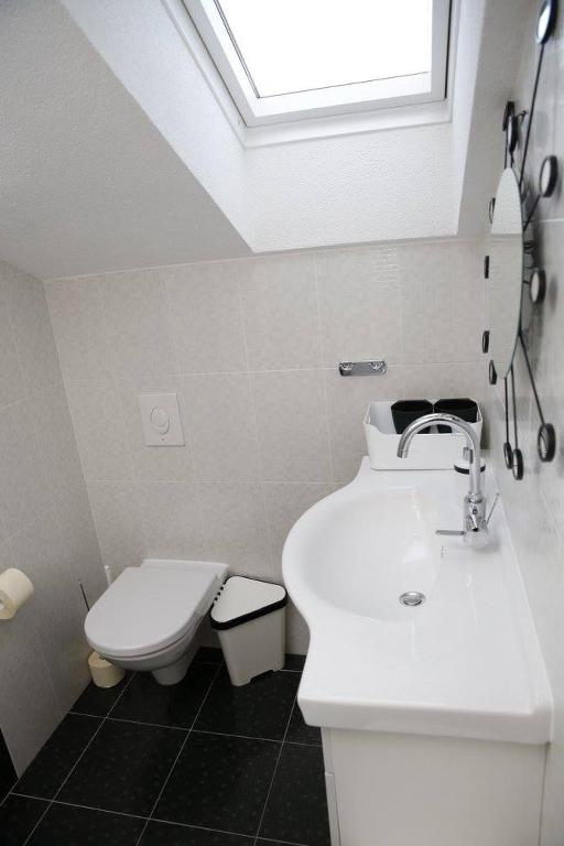 Apartment Simic — Hotel in Vodice