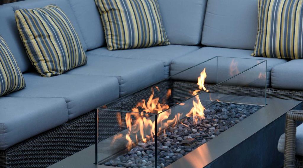 River Terrace Inn A Noble House Hotel Photo 2