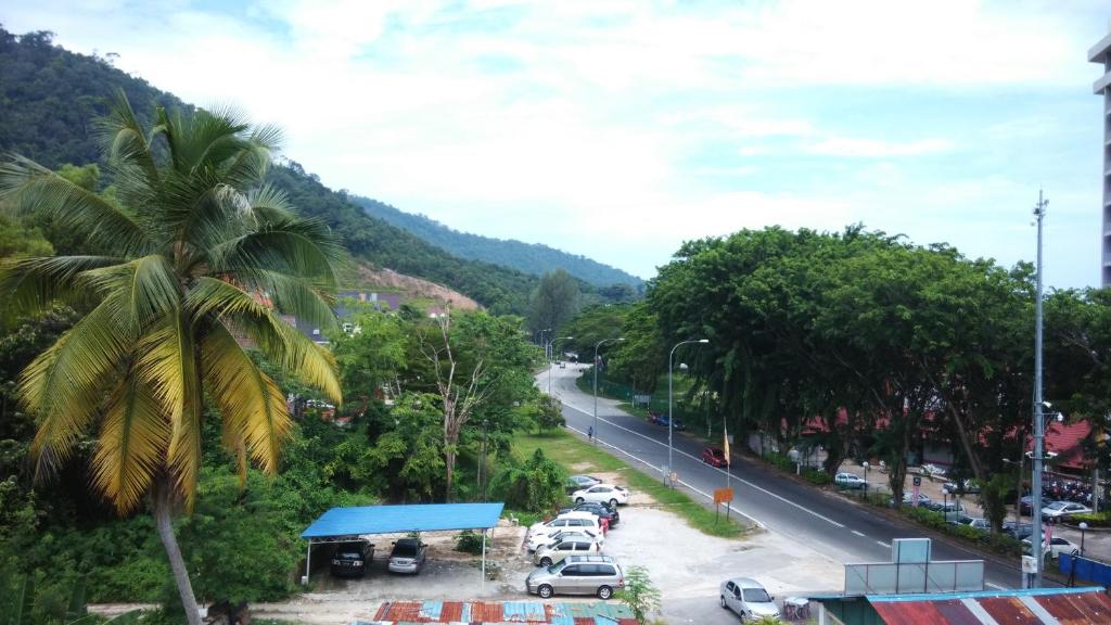 Pinang Beach Apartment @ Bayu Emas photo