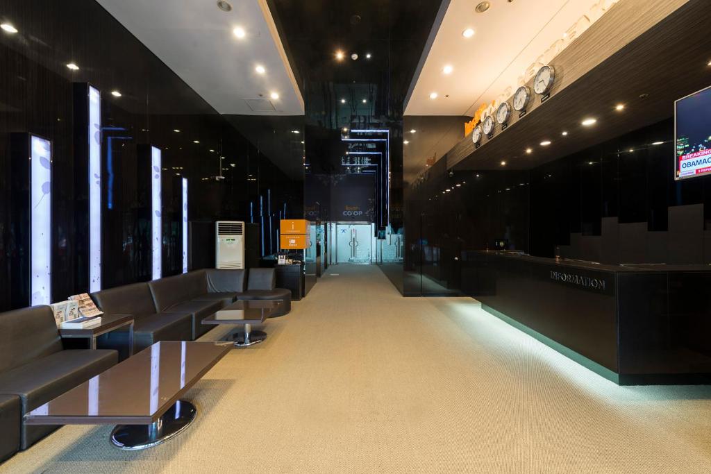 ウェスタン コープ ホテル&レジデンス トンデムン (Western Co-op Hotel & Residence Dongdaemun) フロント・ロビー