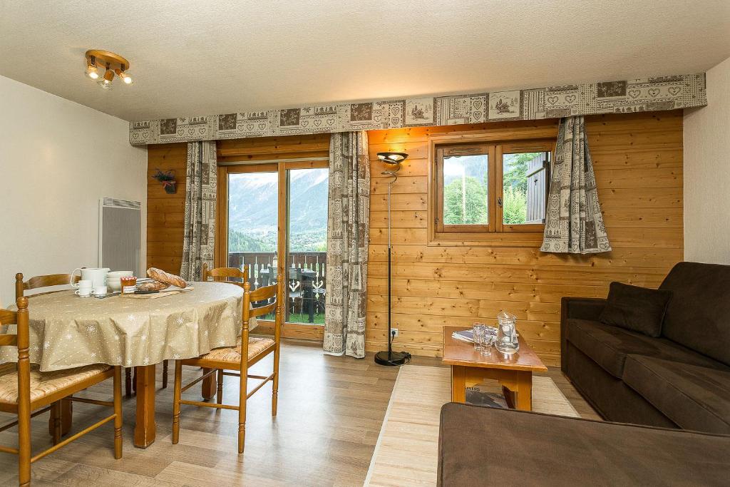 Apartment Refuge de Bellachat, Alpes Agency, Les Houches, Sleeps 4 - 2