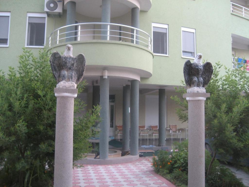 Guest House Vila Mimoza - 5