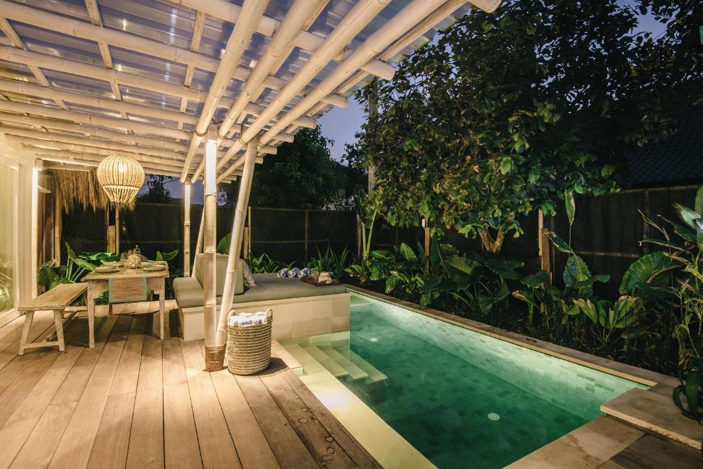 Villa Santai at Sandy Bay photo