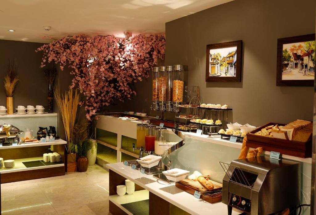 Khách sạn Roseland Centa Khách sạn Roseland Centa