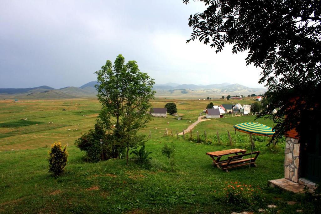 Family Farm Bungalow - 5