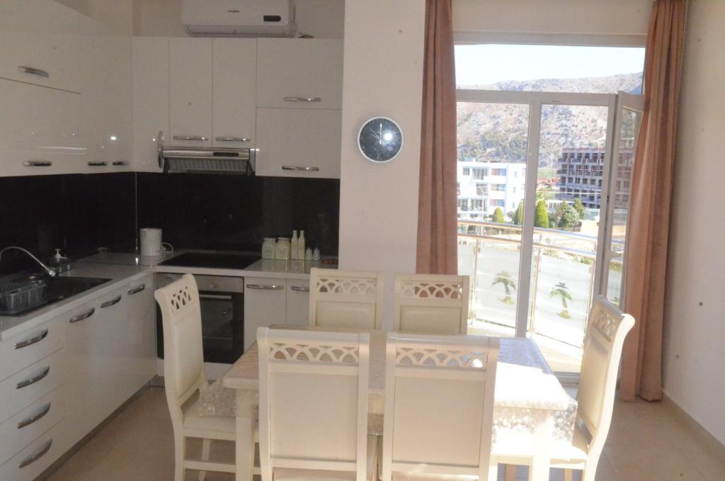Everest Apartments Shengjin — Hotel in Shengjin