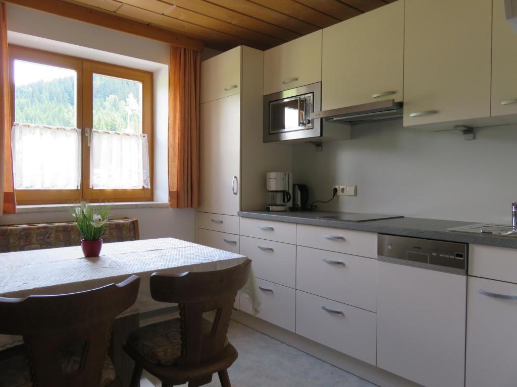 Haus Buchsteiner - 4